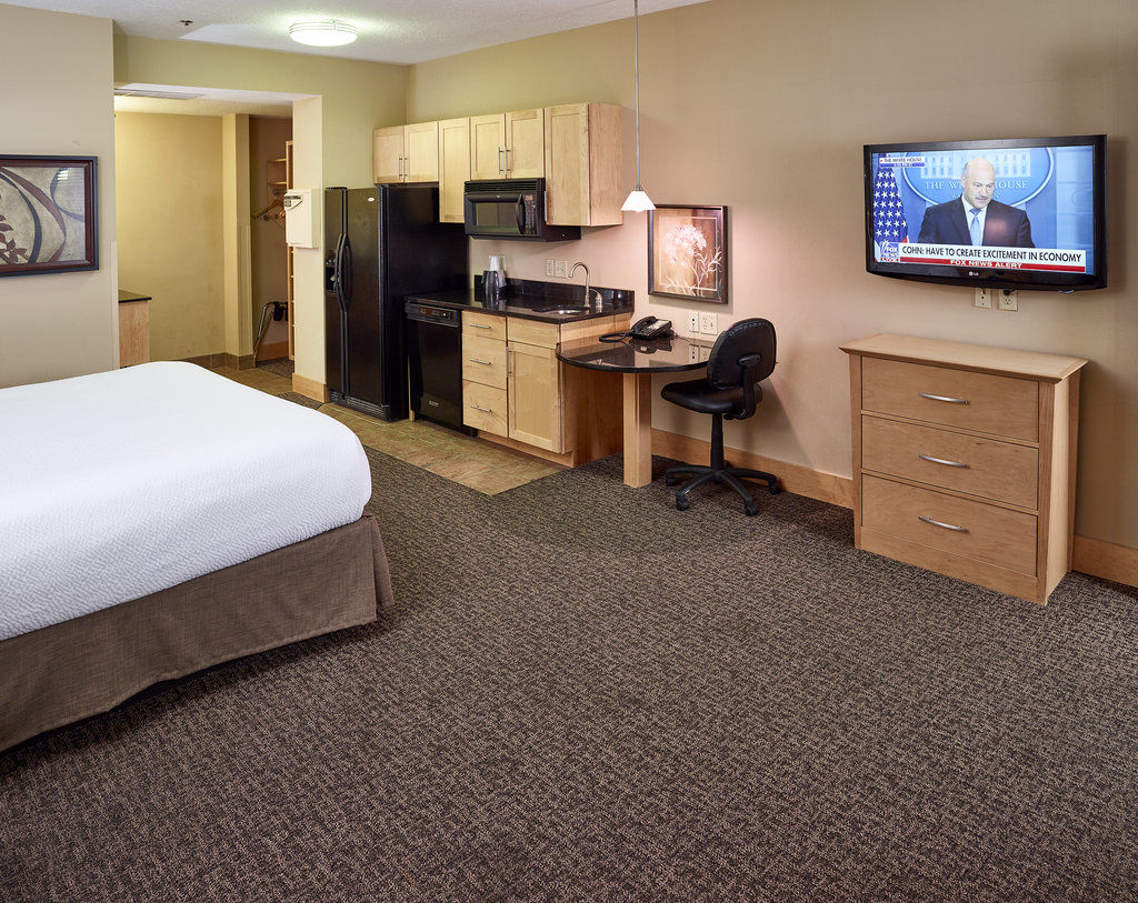 Ramada By Wyndham Plymouth Hotel & Conference Center Eksteriør billede
